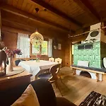 Im Blockhaus Metzler * Шварценберг-им-Брегенцервальд